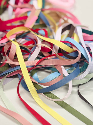 Gavebånd, Ribbet, 9 mm x 10 m