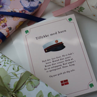 Foldet kort, Rød Student