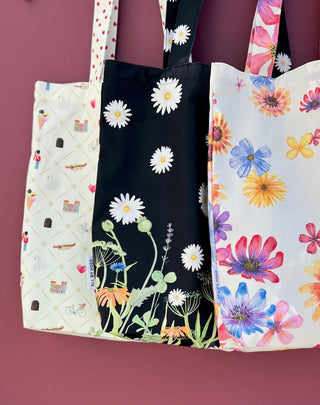 Totebag, Black Daisy