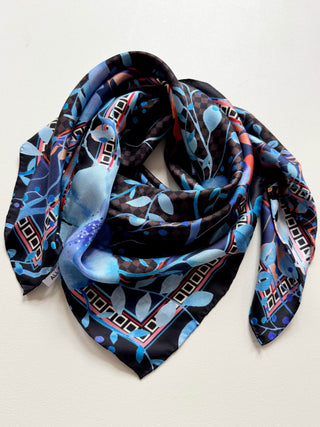 Check on it Blue, Square Silke Scarf